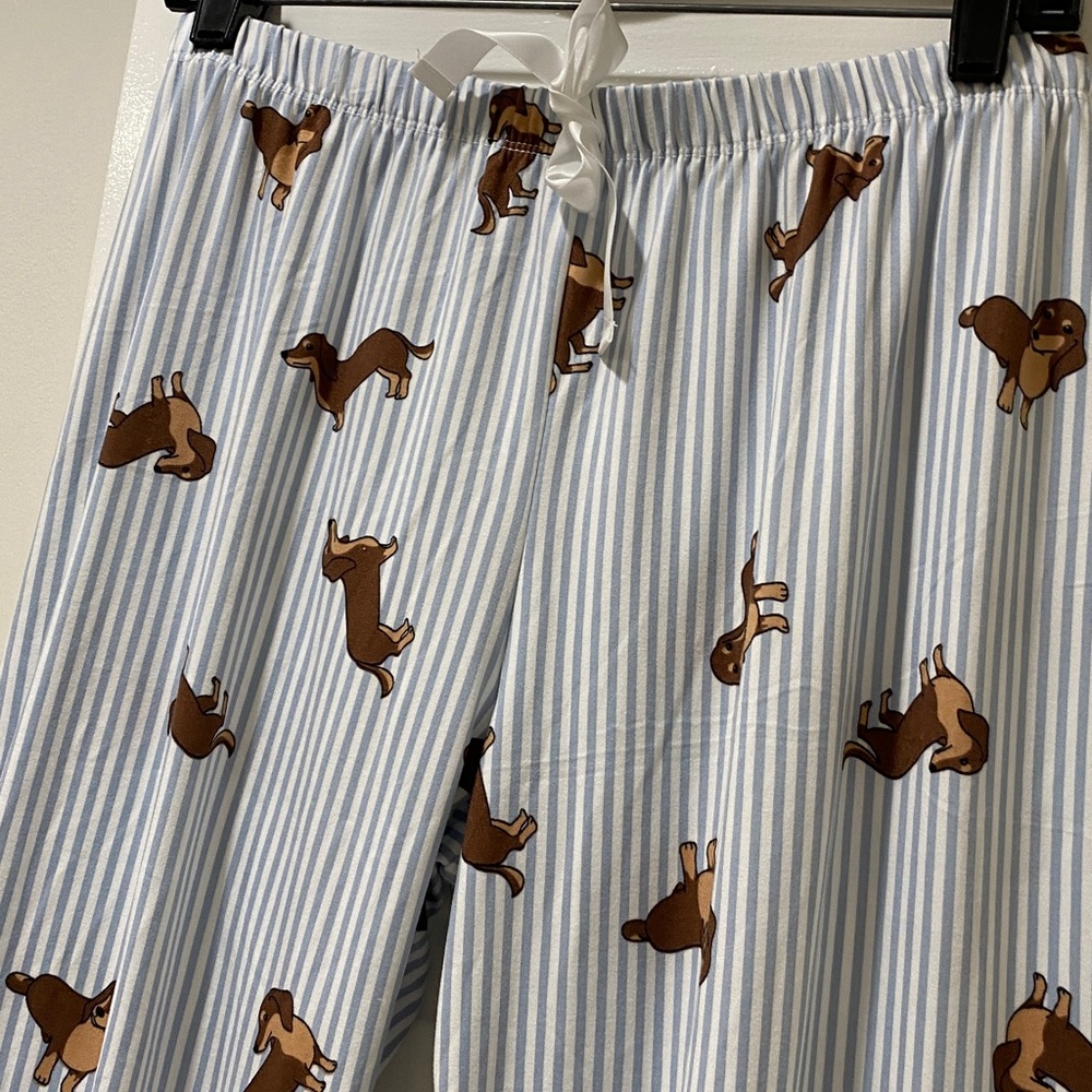 NWT. Contempo Casuals, women’s size large, 2-piece, Doxie pajama set. - Picture 9 of 16